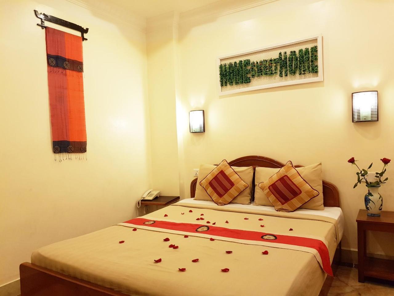 Fancy Guesthouse Phnom Penh Exterior foto